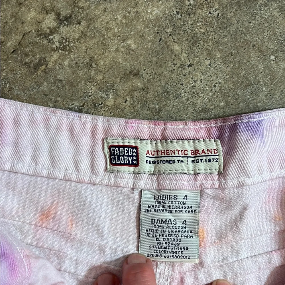 Colorful Women’s Tie-Dye Jean Shorts Size 4 - Picture 2 of 11